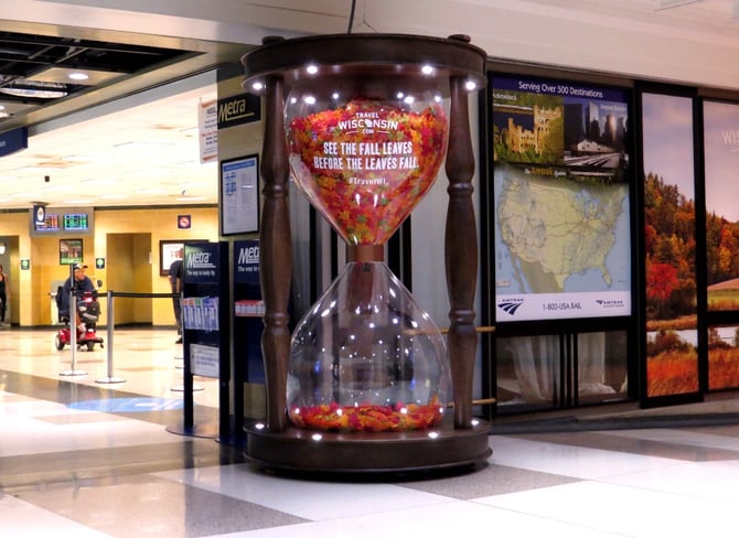 Chicago Metra Station Experiential Campaign for Wisconsin Tourism #TravelWI