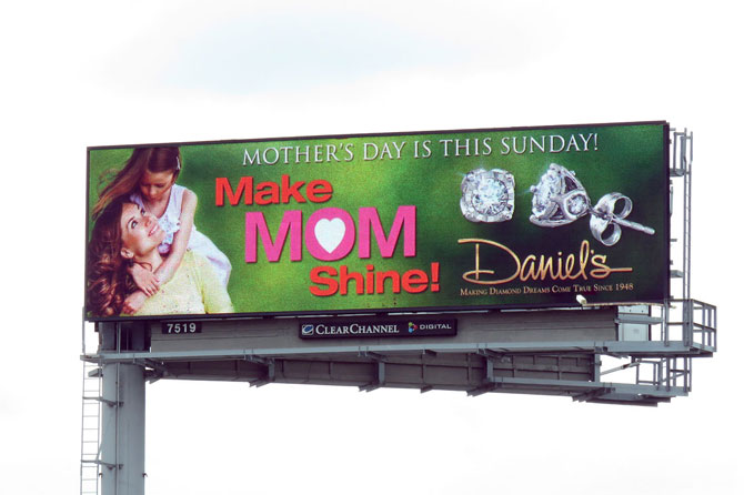 Daniels-Jewelers-Mothers-Day-Digital-Billboard