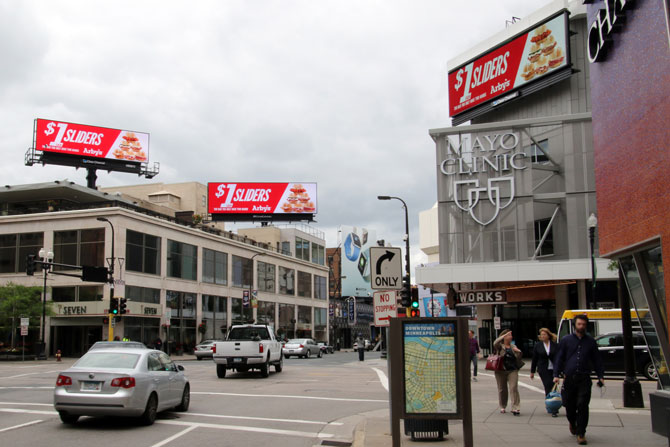 Arbys-Digital-Billboards-Mayo-Clinic-Square