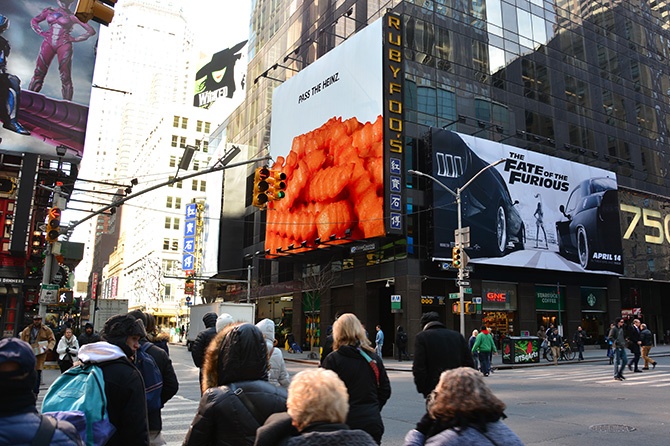 Pass the Heinz New York Billboard