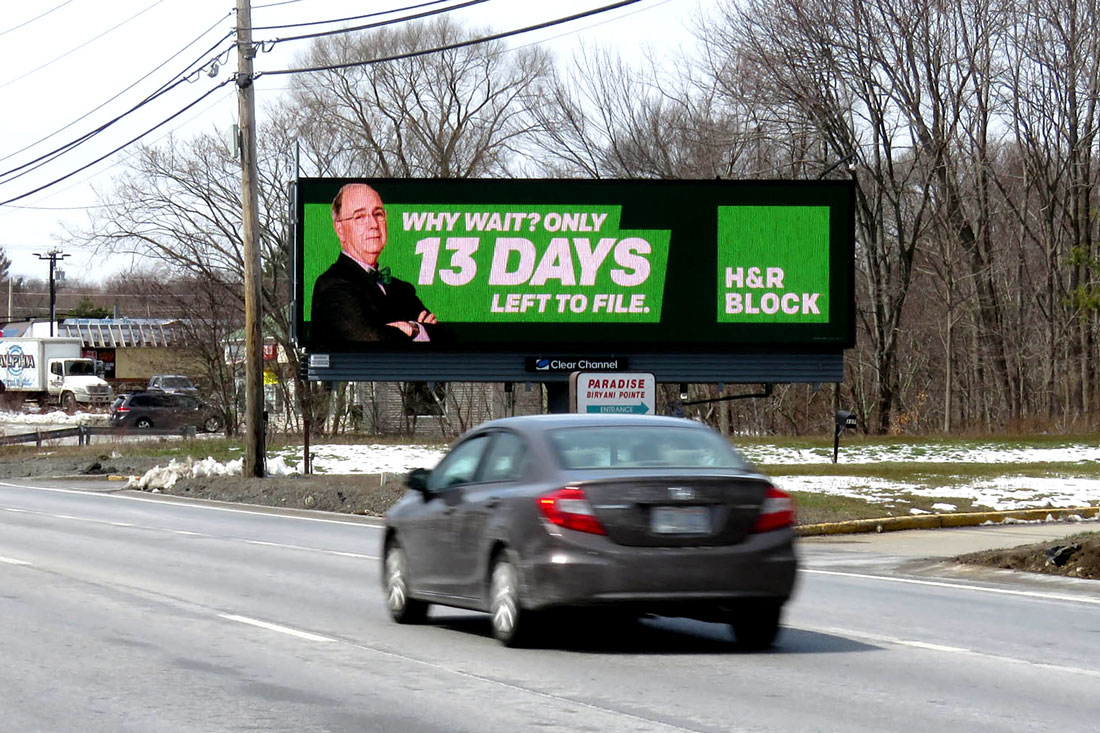 H&R-Block-Tax-Countdown Digital Billboard.jpg